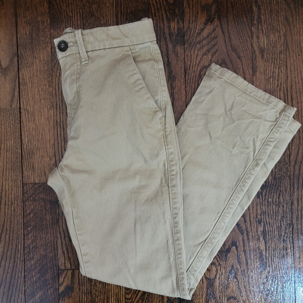 5/$14 Old Navy Khaki Pant 10